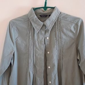 American Eagle Outfitters utility Green long sleeve button down collard shirt